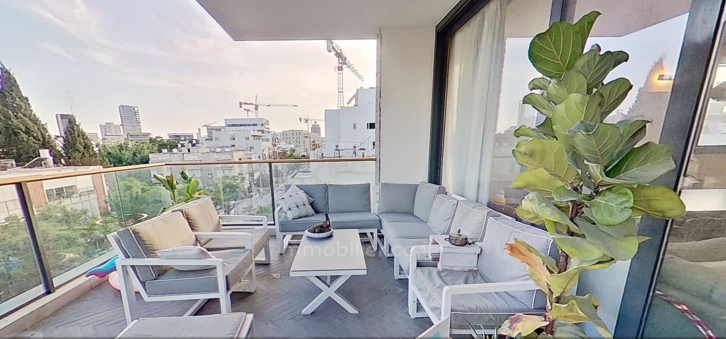 Minicobertura 4 cômodos Tel Aviv Hatsafon hayachan 813-IBL-1