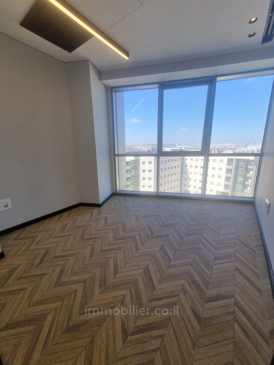 Escritórios 3 cômodos Jerusalém Givat Shaoul 814-IBL-13