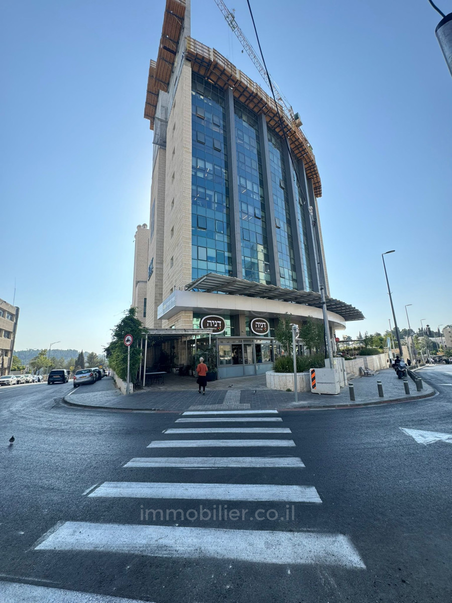 Escritórios 4 cômodos Jerusalém Givat Shaoul 814-IBL-18