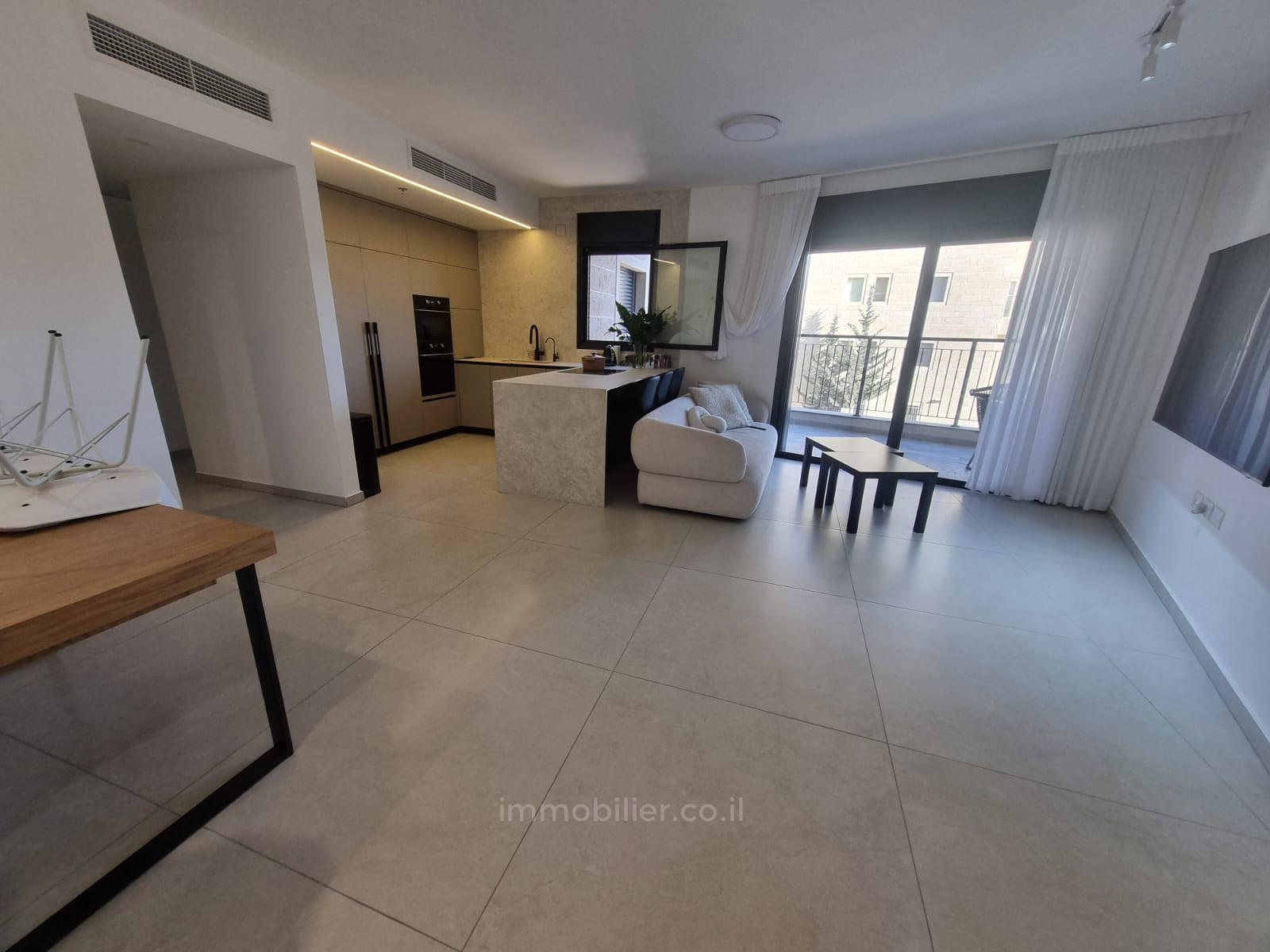 Apartamento 4 cômodos Jerusalém Makor Haim 814-IBL-3
