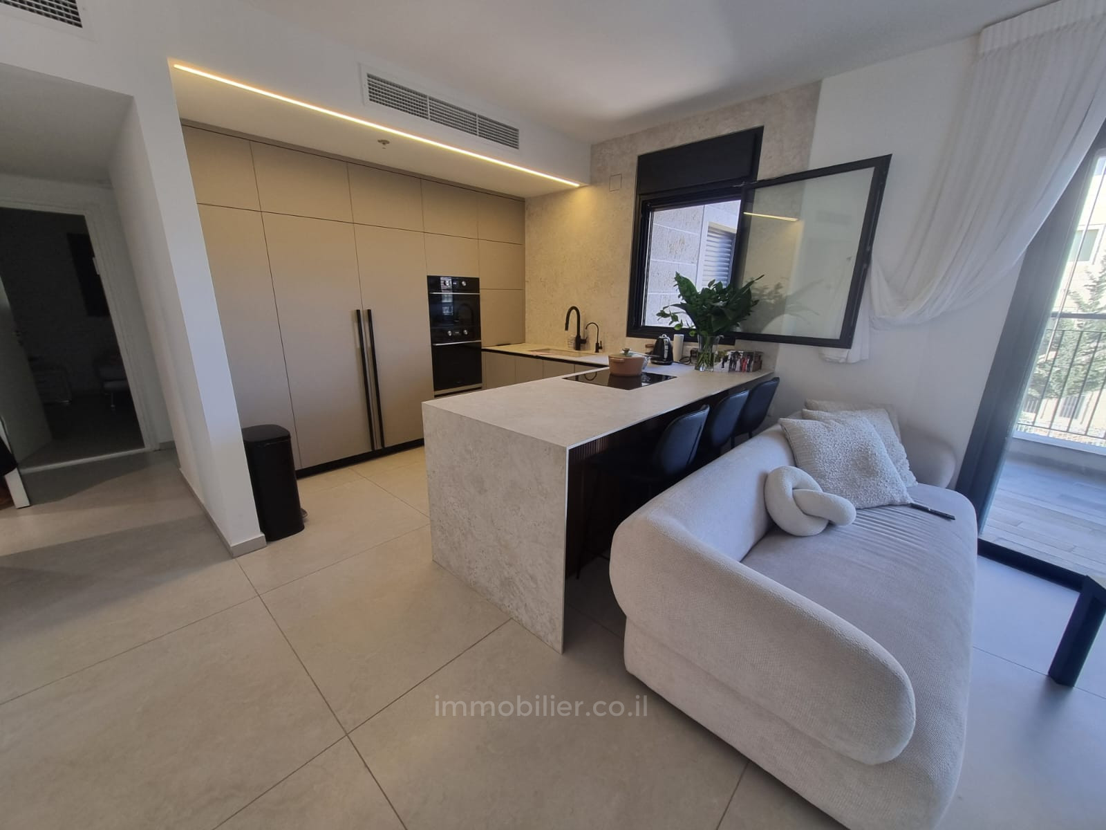 Apartamento 4 cômodos Jerusalém Makor Haim 814-IBL-3