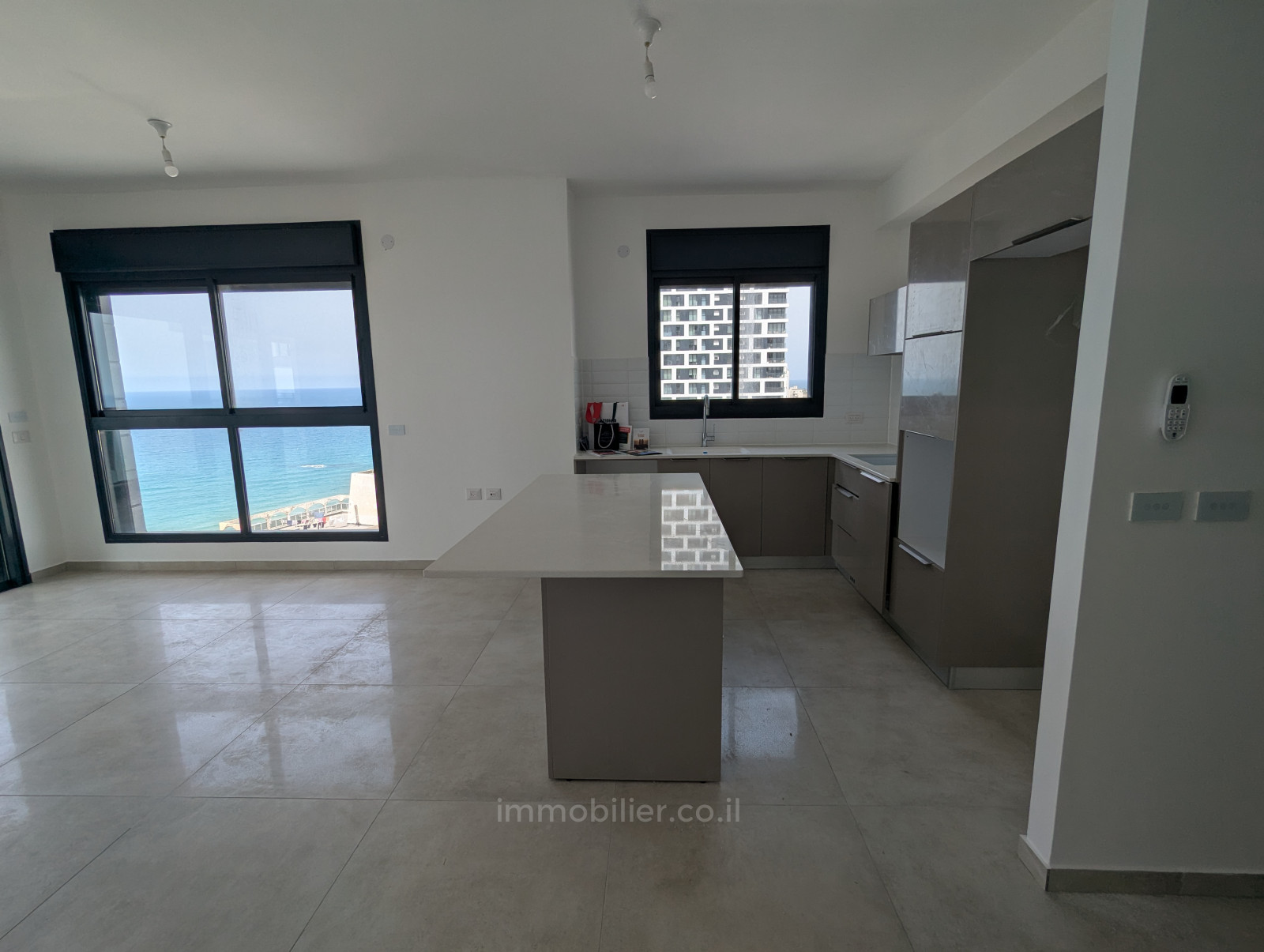 Apartamento 5 cômodos Bat yam Bat yam 817-IBL-7