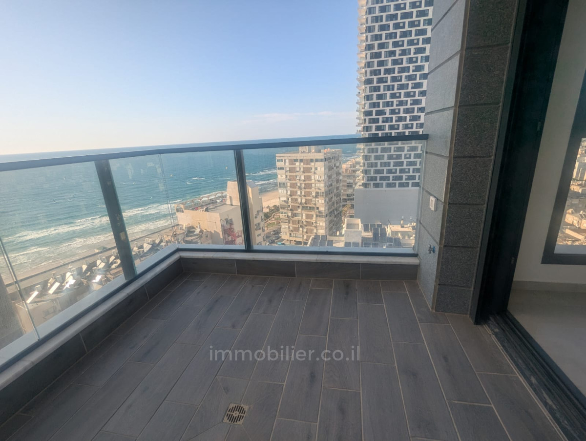Apartamento 5 cômodos Bat yam Bat yam 817-IBL-7