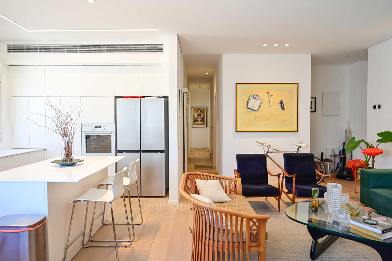 Cobertura 5 cômodos Tel Aviv Kerem Hatemanim 828-IBL-109