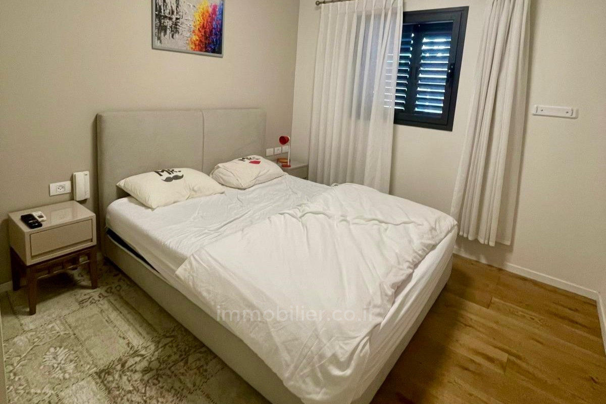 Apartamento 3 cômodos Tel Aviv Lev Tel-Aviv 828-IBL-132