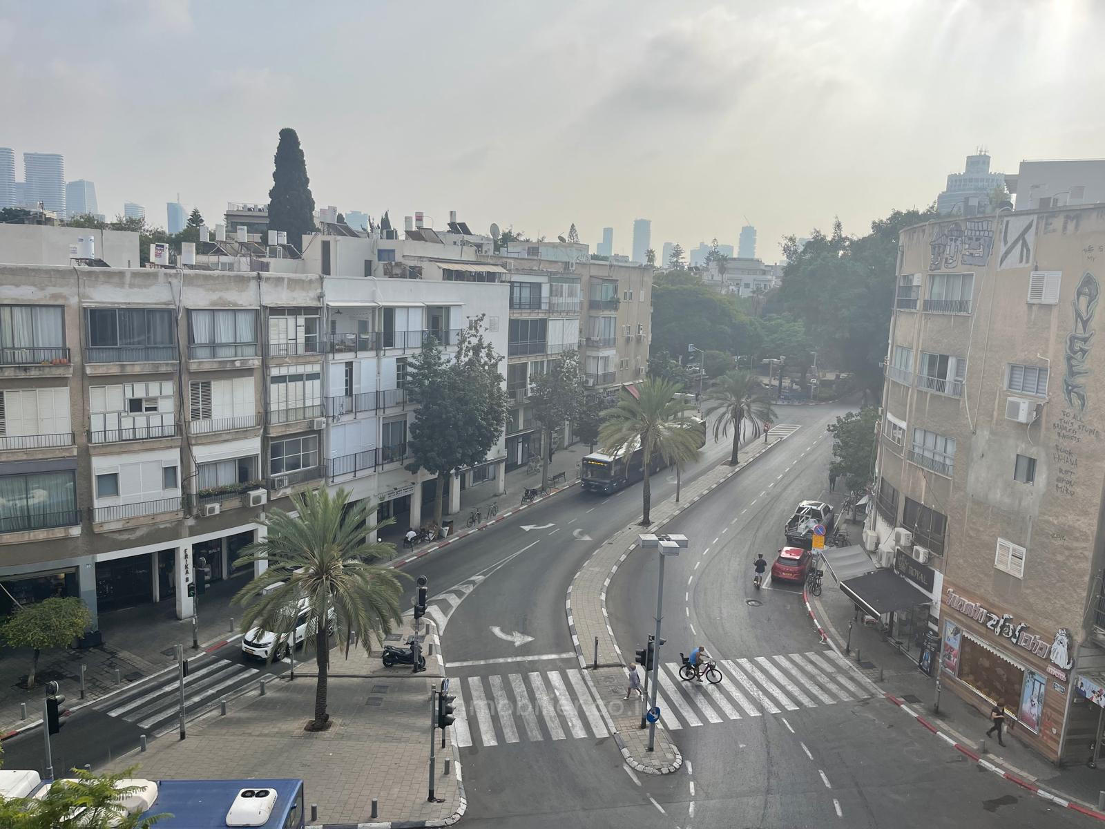 Apartamento 3 cômodos Tel Aviv Lev Tel-Aviv 828-IBL-133
