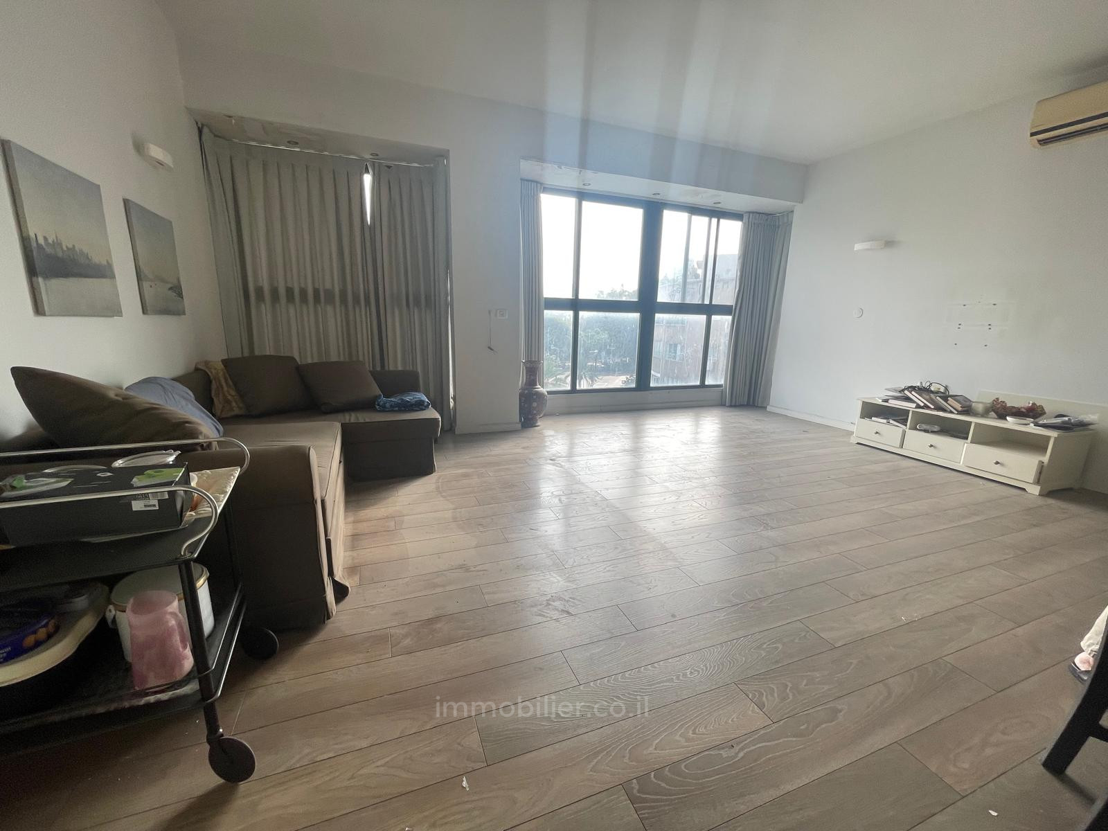 Apartamento 3 cômodos Tel Aviv Lev Tel-Aviv 828-IBL-133