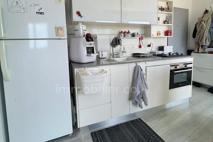Apartamento 2 cômodos Tel Aviv Florentine 828-IBL-135