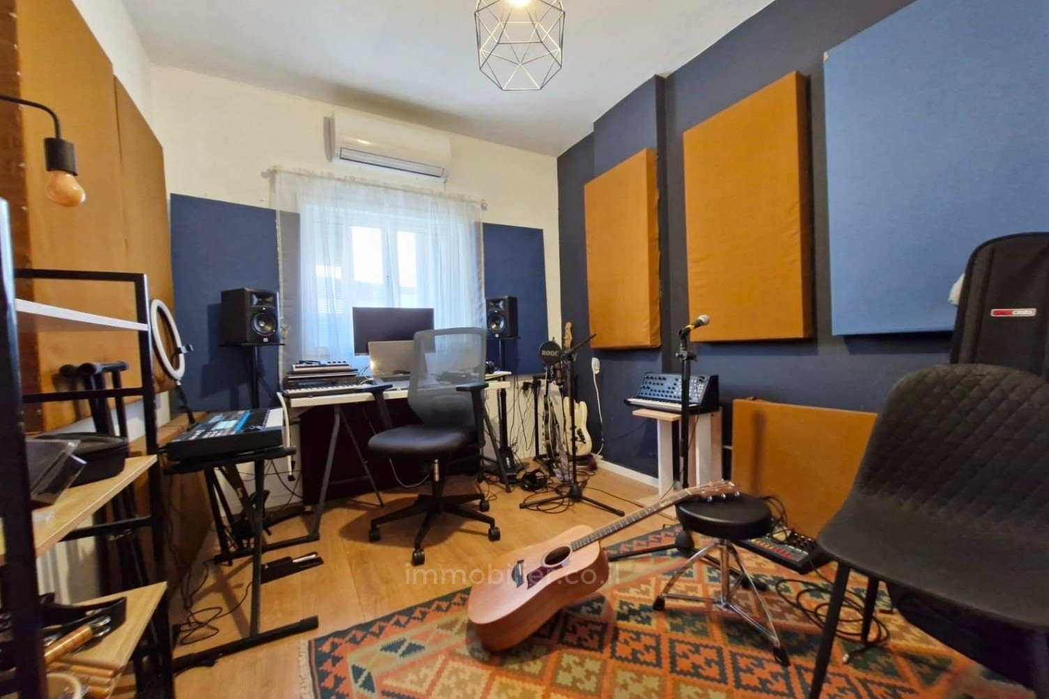 Apartamento 3 cômodos Tel Aviv Lev Tel-Aviv 828-IBL-149