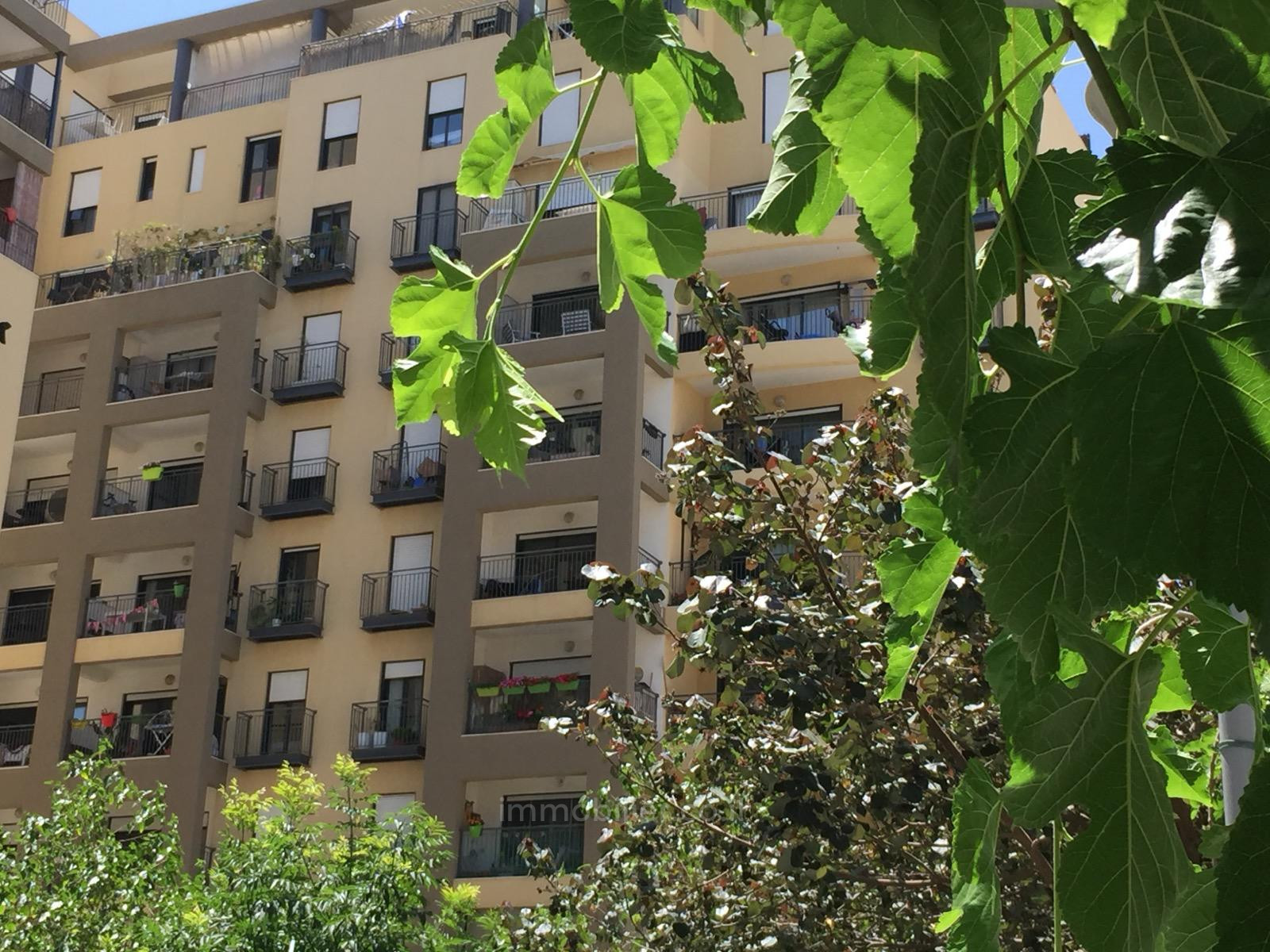 Duplex 4 cômodos Tel Aviv Florentine 828-IBL-14