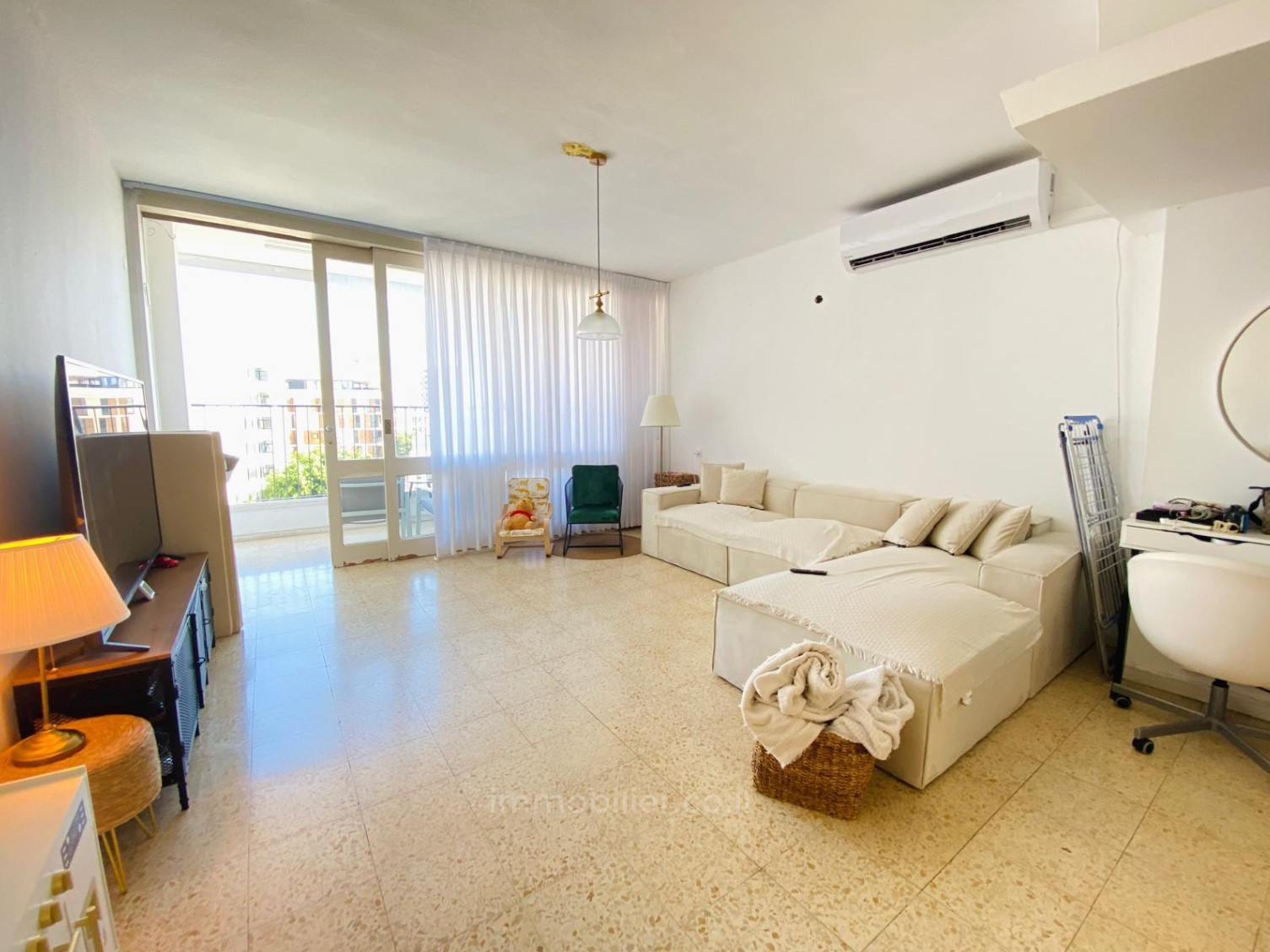 Apartamento 3 cômodos Tel Aviv Lev Tel-Aviv 828-IBL-150
