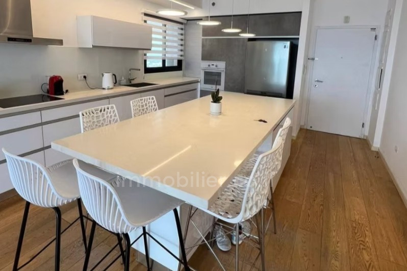 Apartamento 5 cômodos Bat yam Sud-Ouest 828-IBL-159