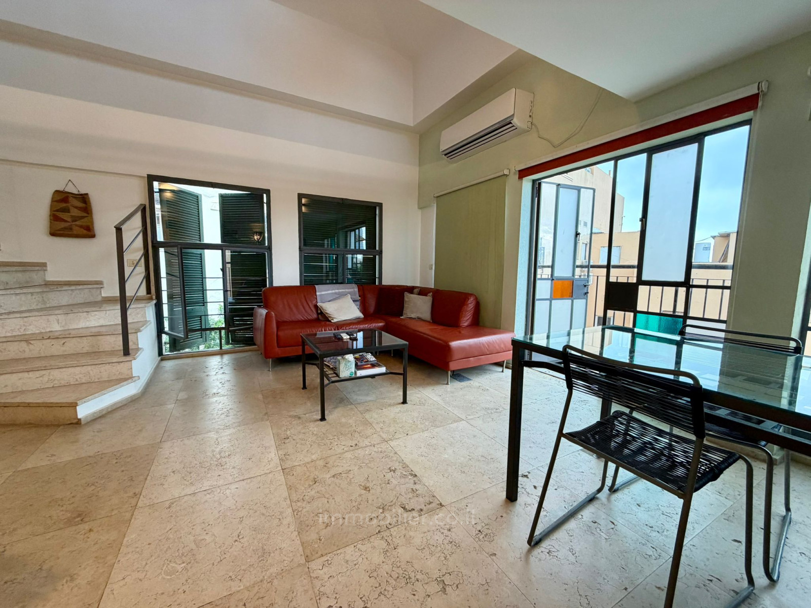 Duplex 3 cômodos Tel Aviv Neve Tsedek 828-IBL-161