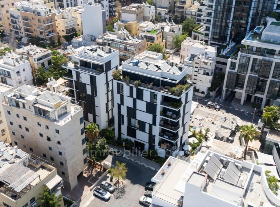 Apartamento 3 cômodos Tel Aviv Lev Tel-Aviv 828-IBL-166
