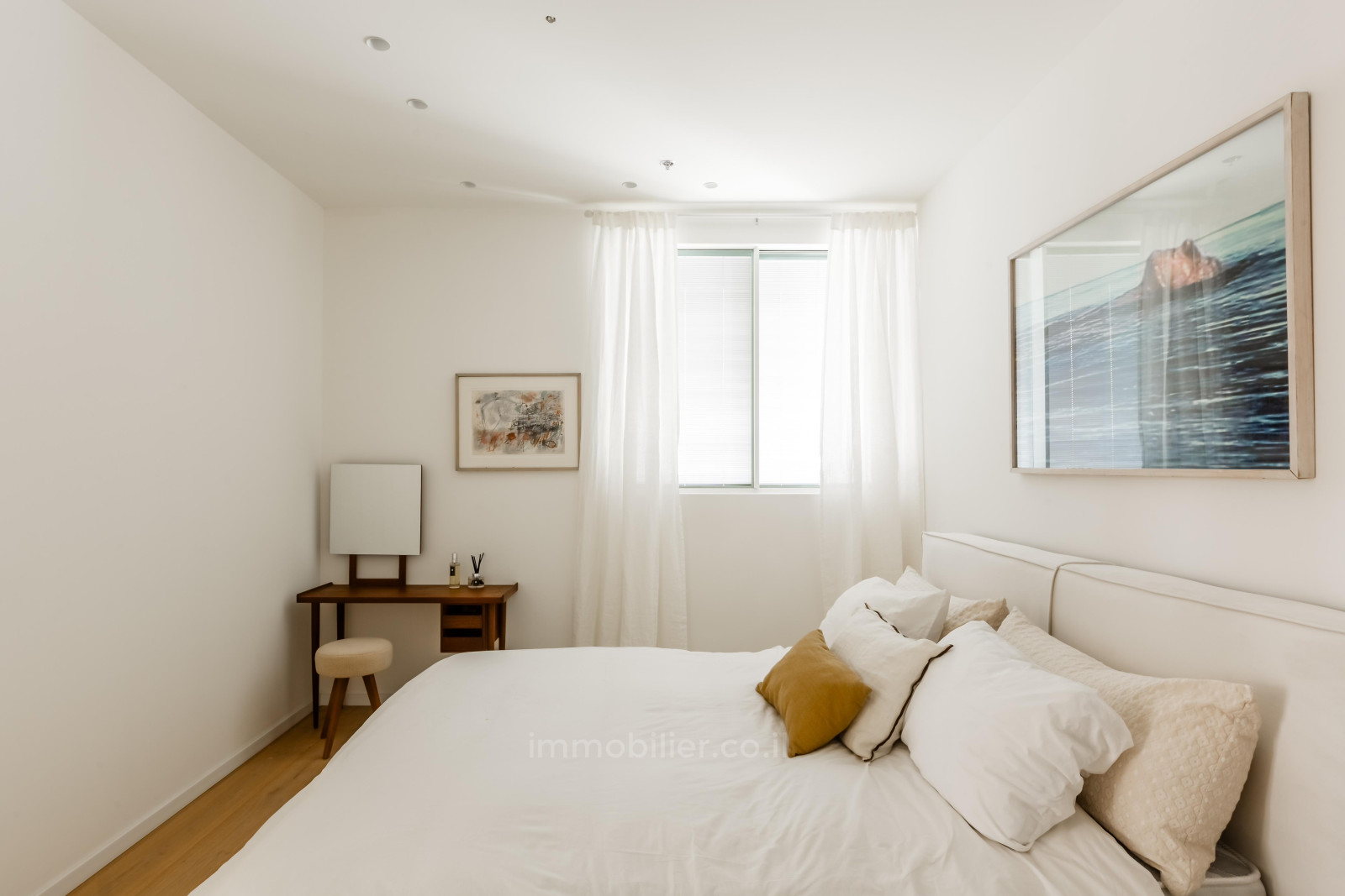 Apartamento 3 cômodos Tel Aviv Rothshild 828-IBL-25
