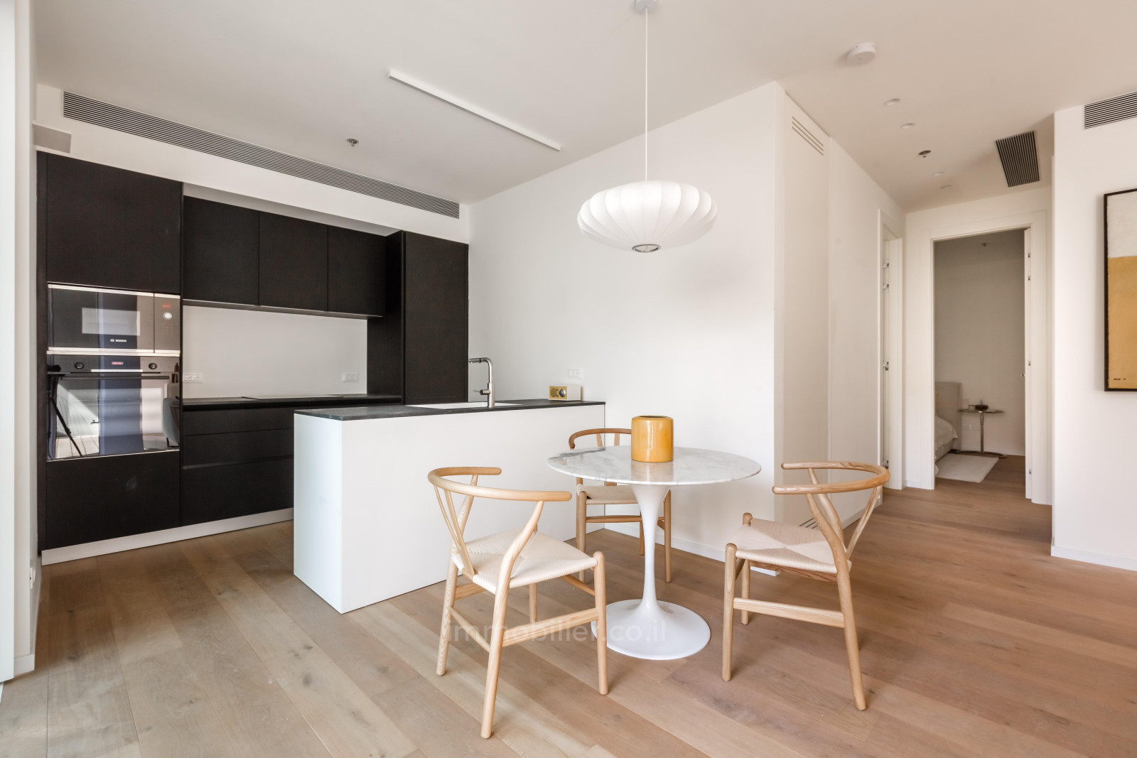 Apartamento 3 cômodos Tel Aviv Rothshild 828-IBL-25