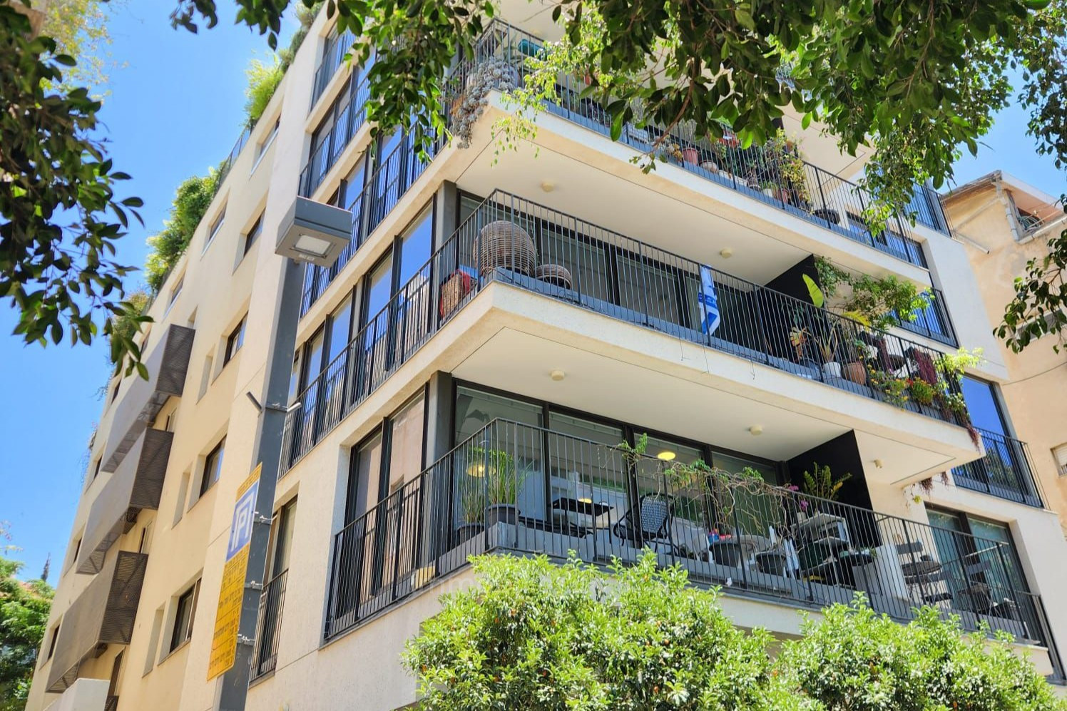 Apartamento 3 cômodos Tel Aviv Lev Tel-Aviv 828-IBL-33