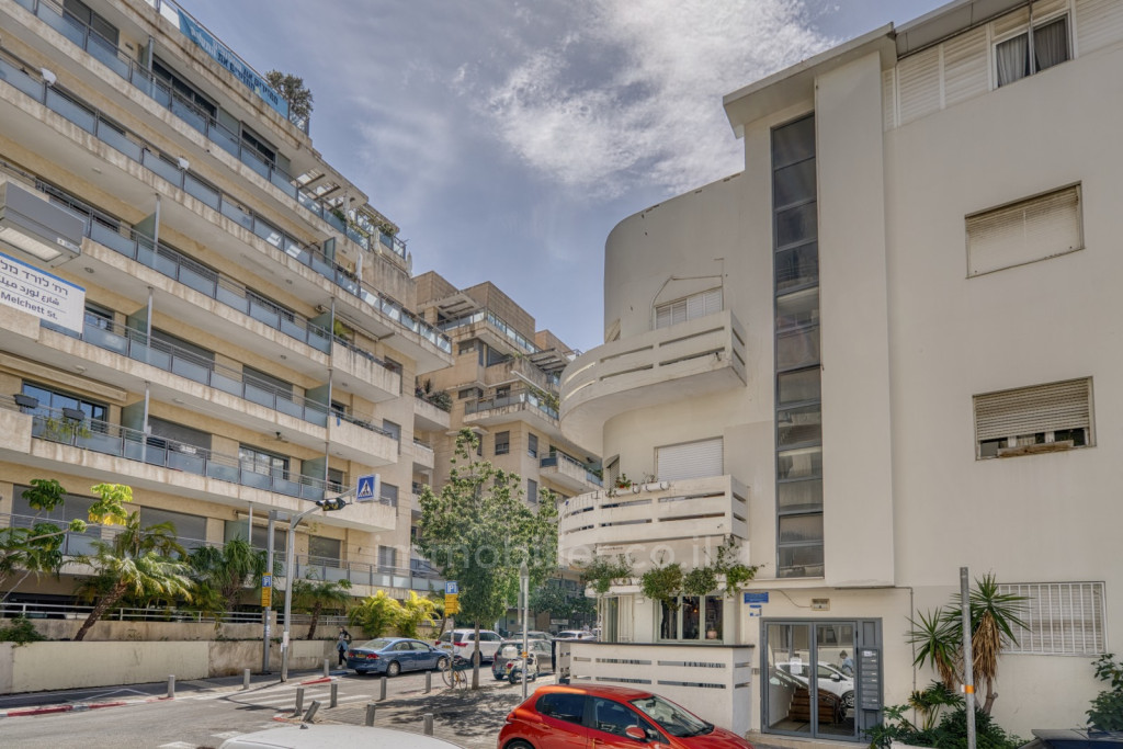 Apartamento 2 cômodos Tel Aviv Lev Tel-Aviv 828-IBL-84