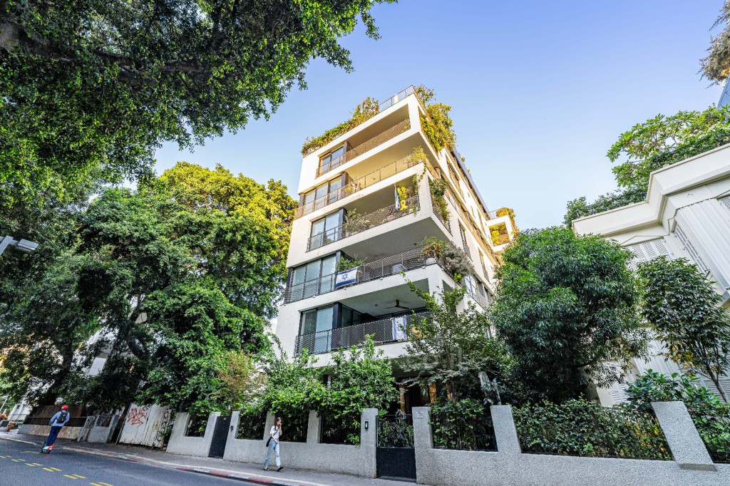 Apartamento 4 cômodos Tel Aviv Rothshild 828-IBL-96