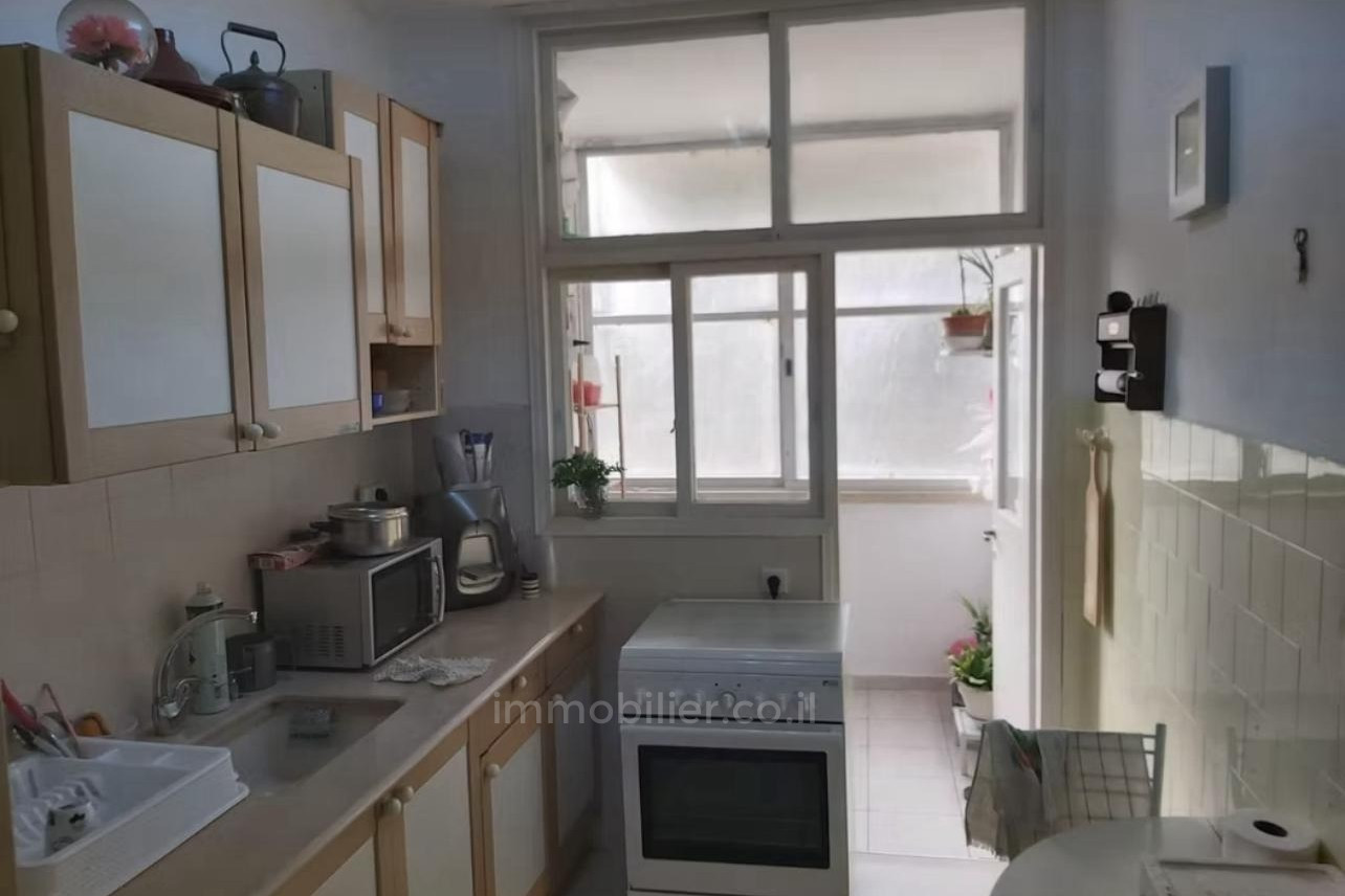 Apartamento 4 cômodos Bat yam Bat yam 828-IBL-99