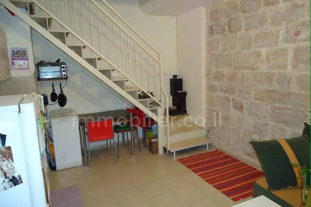 Duplex 2 cômodos Jerusalém Centro da cidade 835-IBL-11