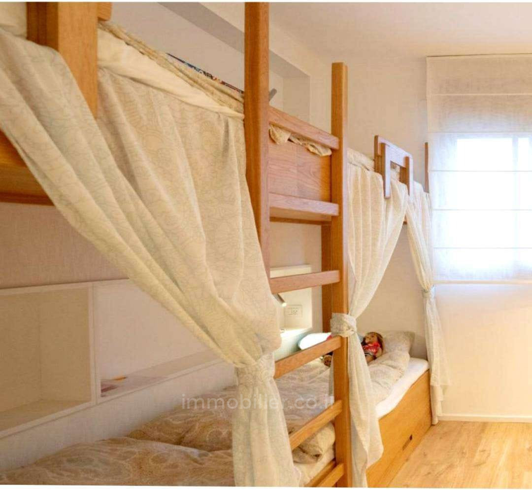 Duplex 6.5 cômodos Netanya drom netanya 835-IBL-13