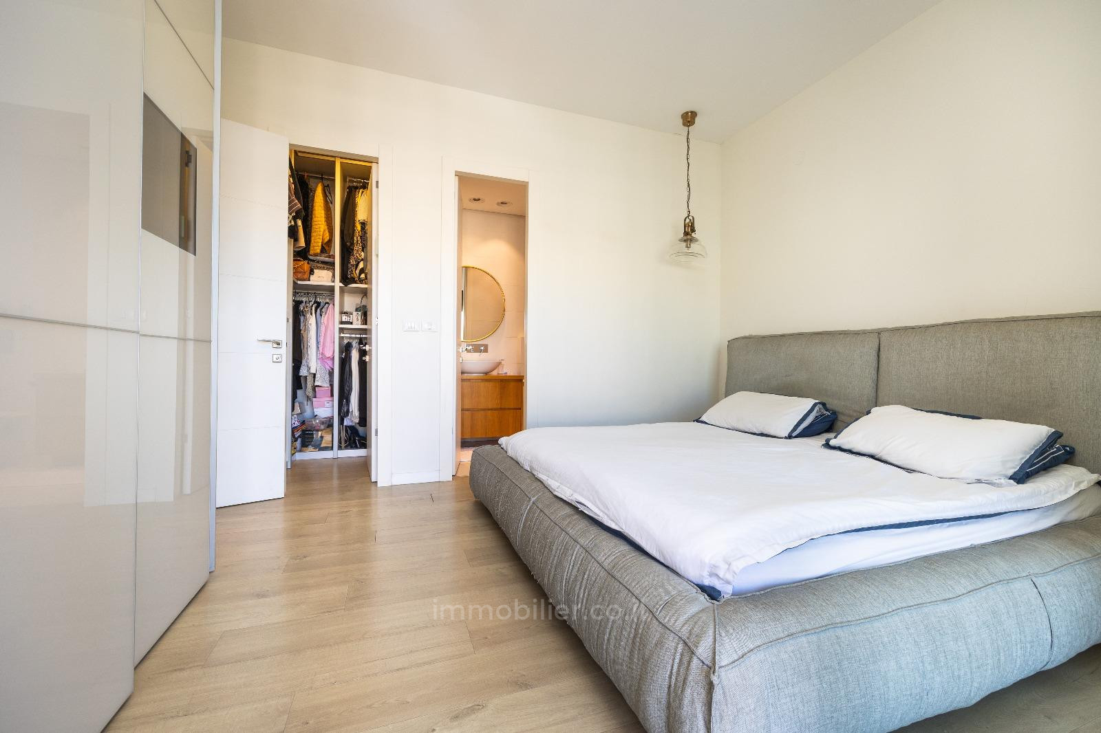 Cobertura 6 cômodos Jerusalém Har Homa 835-IBL-17