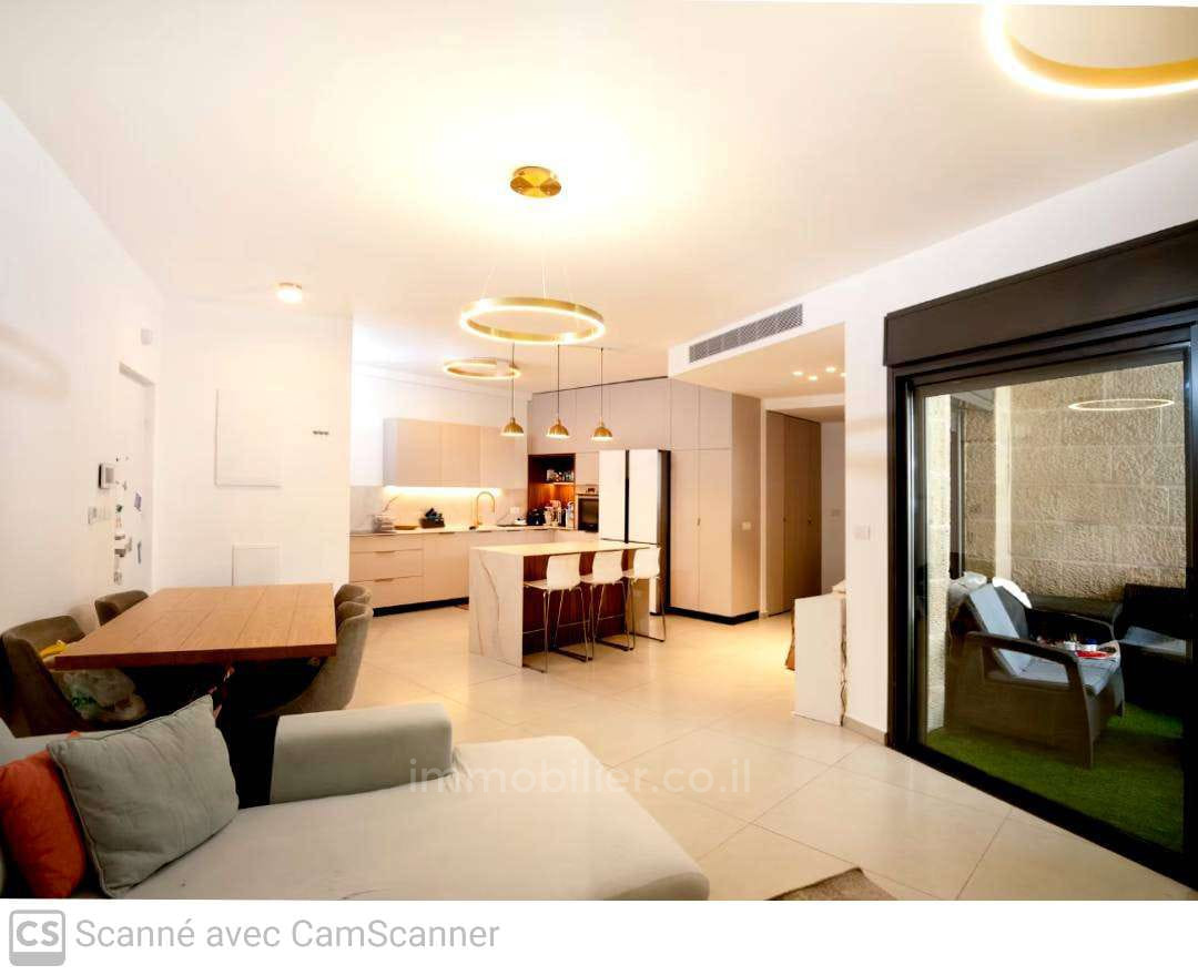 Apartamento 4 cômodos Jerusalém Kiryat haleum 835-IBL-4