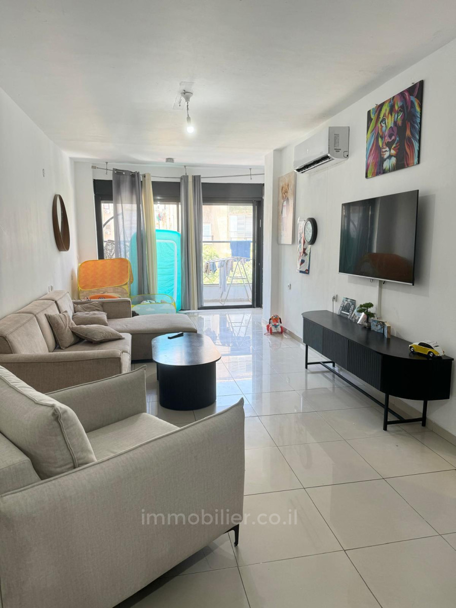 Apartamento 3 cômodos Bat yam Sud-Ouest 854-IBL-11