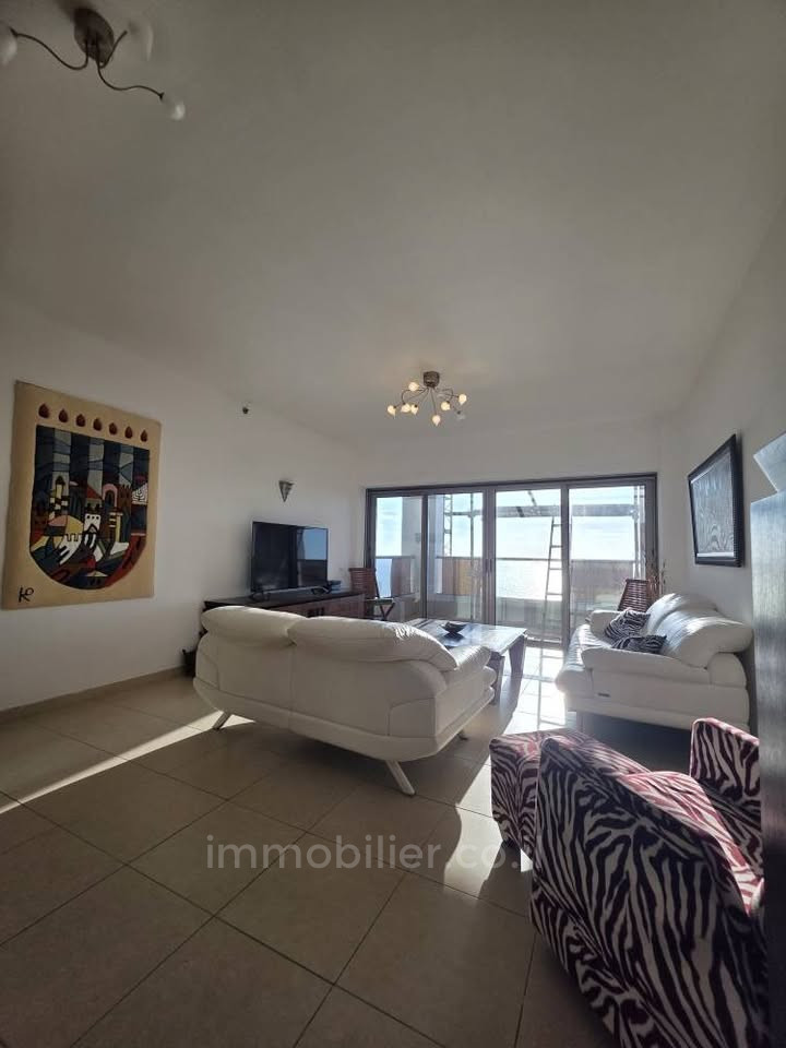 Apartamento 4 cômodos Netanya Kikar 854-IBL-16
