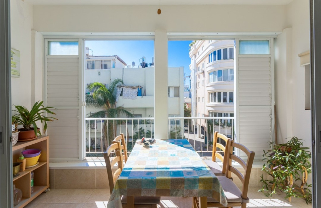 Apartamento 3 cômodos Tel Aviv Kerem Hatemanim 854-IBL-17