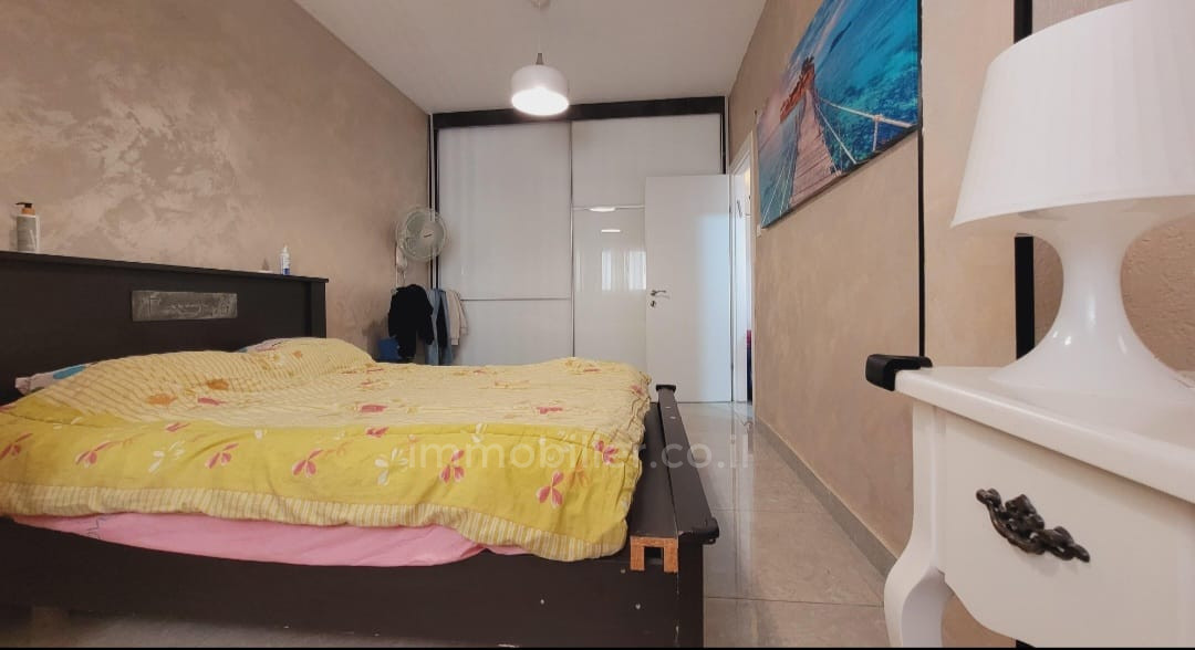 Apartamento 3 cômodos Bat yam Nord-Ouest 854-IBL-4