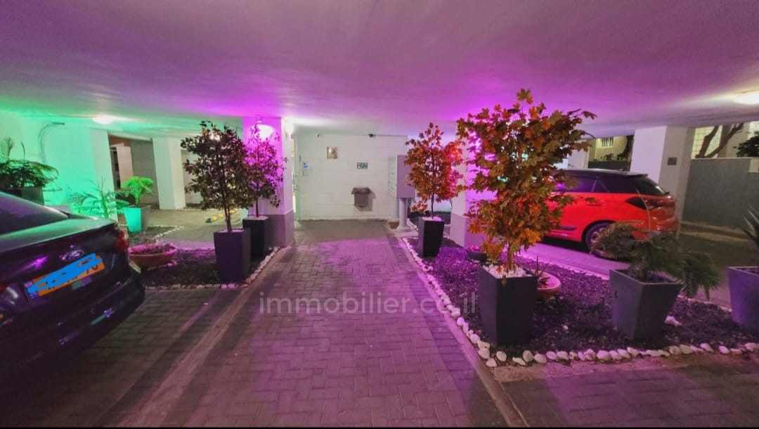 Apartamento 3 cômodos Bat yam Nord-Ouest 854-IBL-4