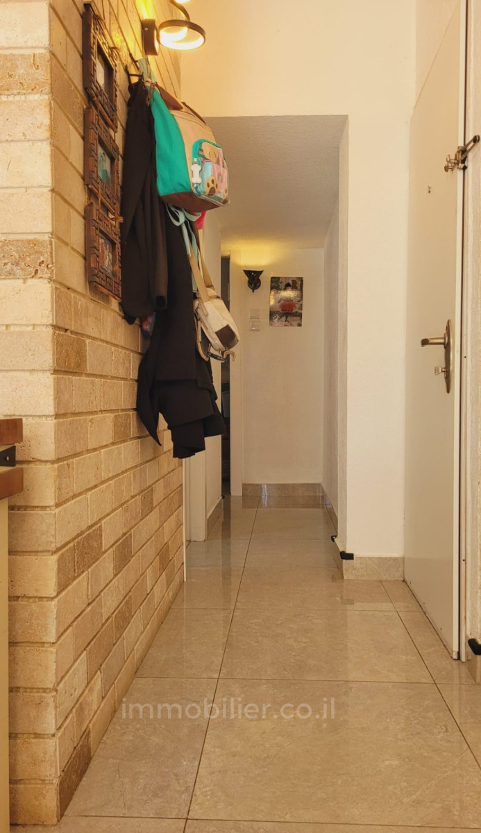 Apartamento 3 cômodos Bat yam Nord-Ouest 854-IBL-4